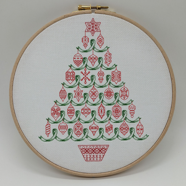 Advent 2024 - Ribbon Tree