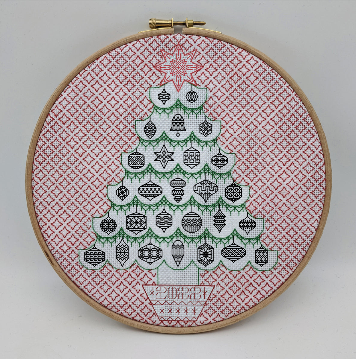 2022 advent calendar - lacy tree – The Steady Thread